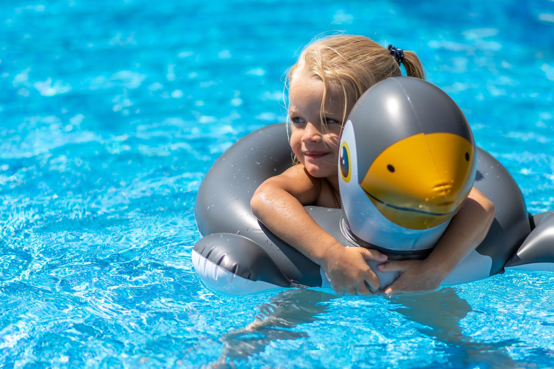Serene What Age Can A Child Swim Independently Capture in 4K Serene What Age Can A Child Swim Independently Capture in 4K